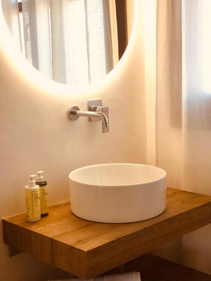 Il Borgo Boutique Rooms By Kasavacanze ปอร์โตซานเปาโล ภายนอก รูปภาพ